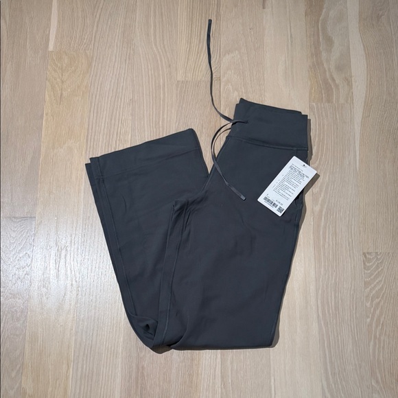 Lululemon Groove Wide-Leg High-Rise Pant Regular - Picture 3 of 5